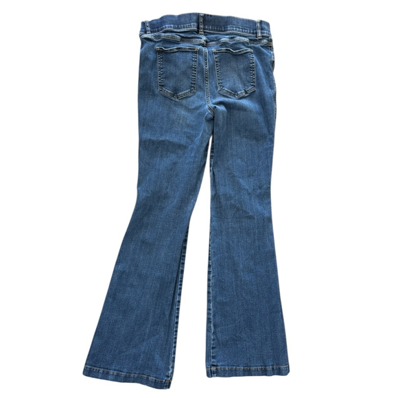 SPANX Petite Flare Leg Jeans Size Large Petite - Picture 3 of 4